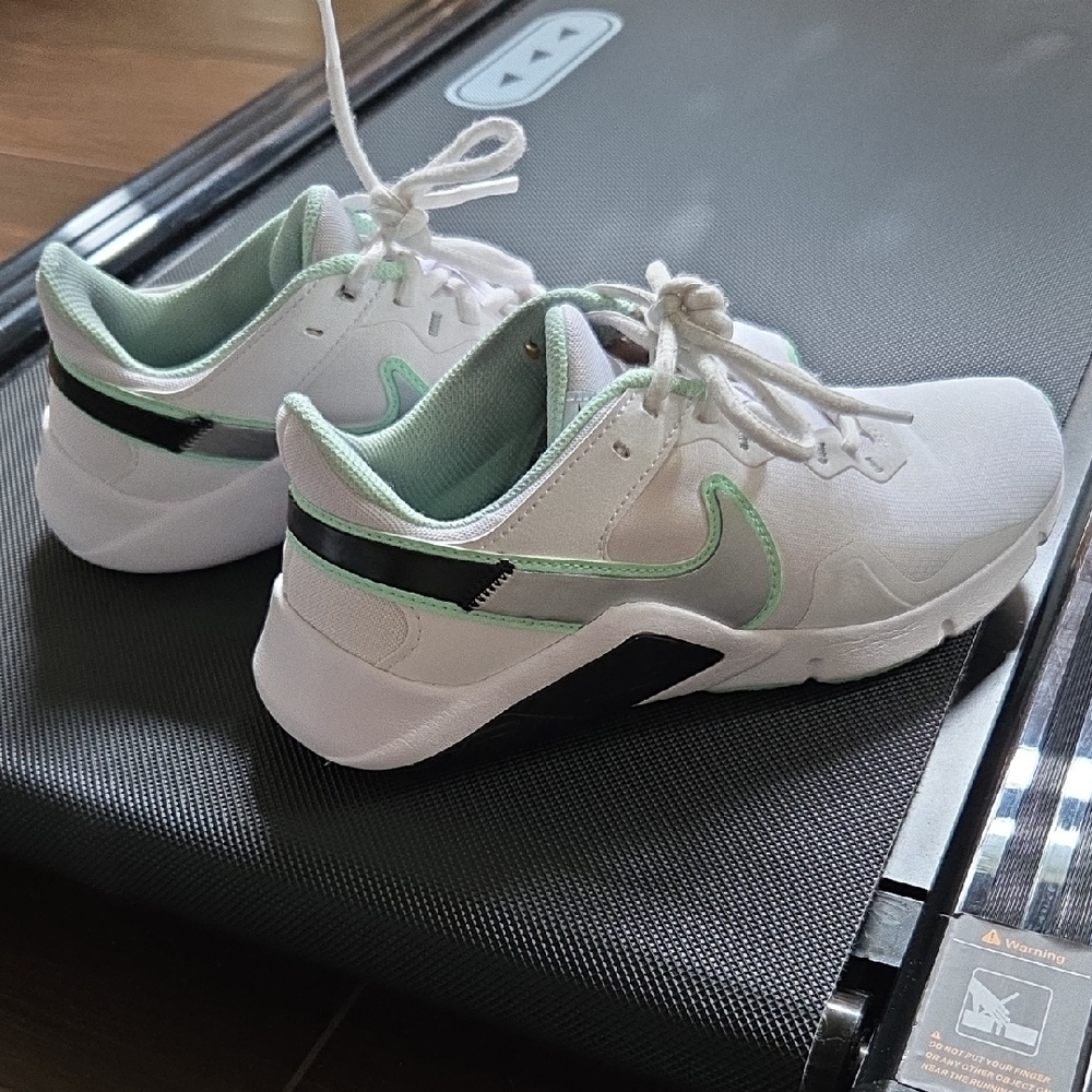 Nike Mint and White Sneakers